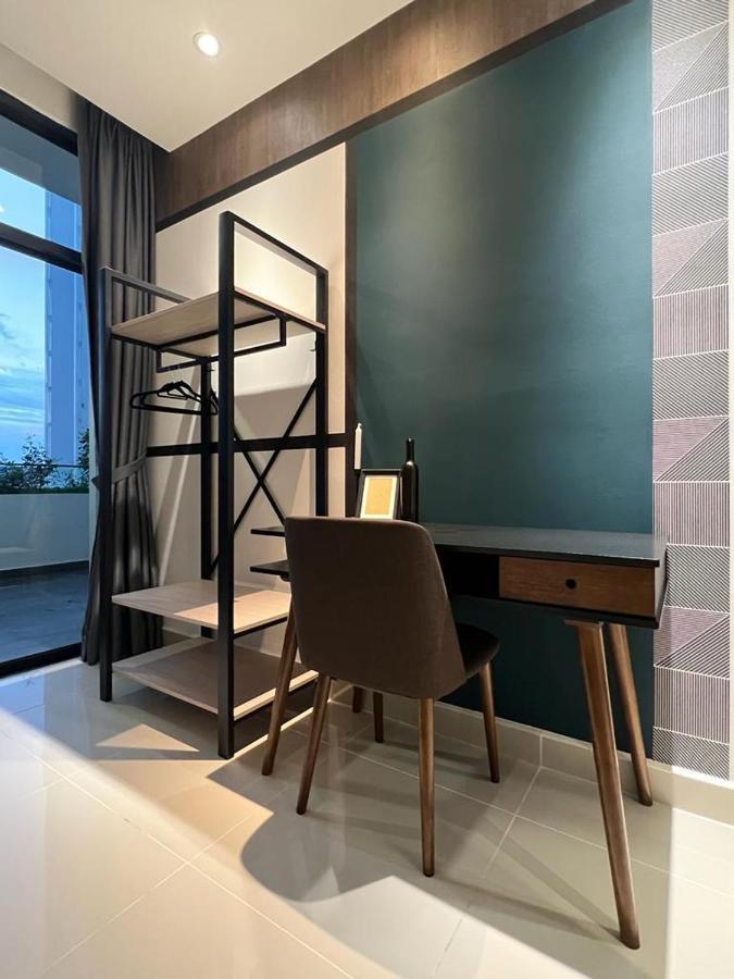 Kota Kinabalu City Centre @ The Shore By Casa Yolo Bagian luar foto