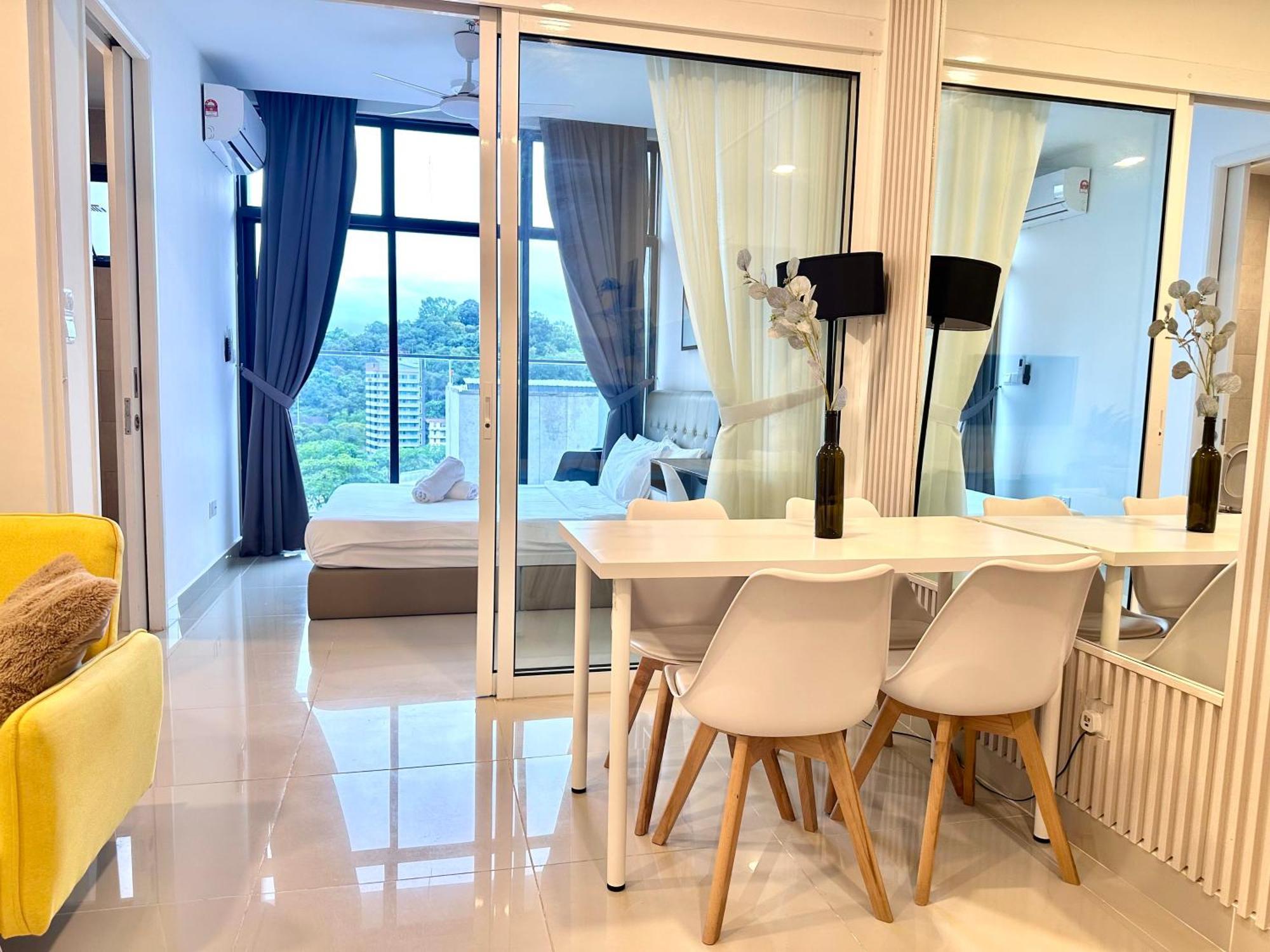Kota Kinabalu City Centre @ The Shore By Casa Yolo Bagian luar foto