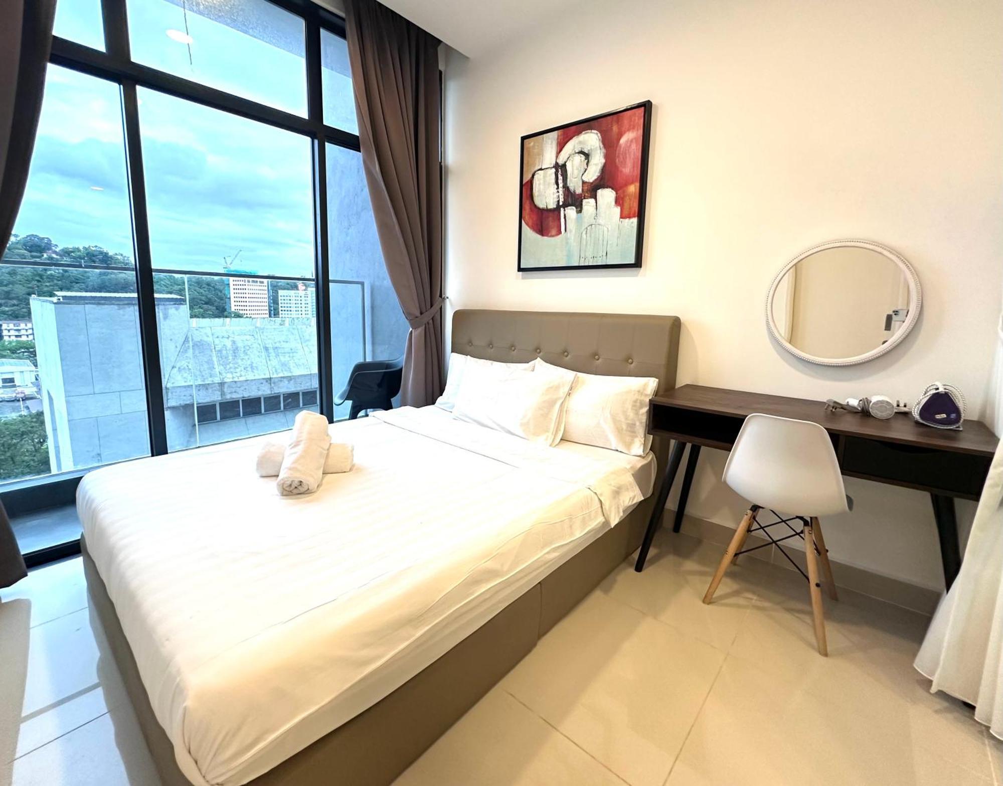 Kota Kinabalu City Centre @ The Shore By Casa Yolo Bagian luar foto