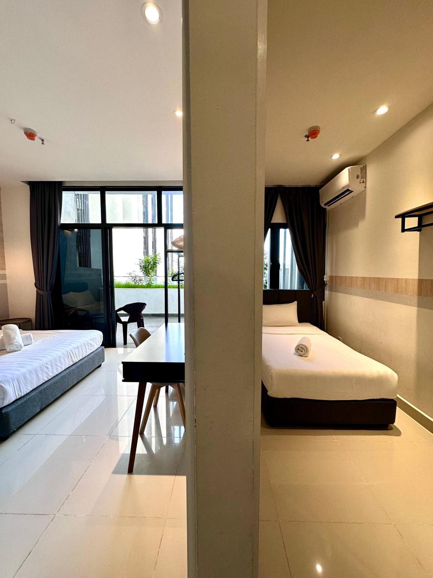 Kota Kinabalu City Centre @ The Shore By Casa Yolo Bagian luar foto